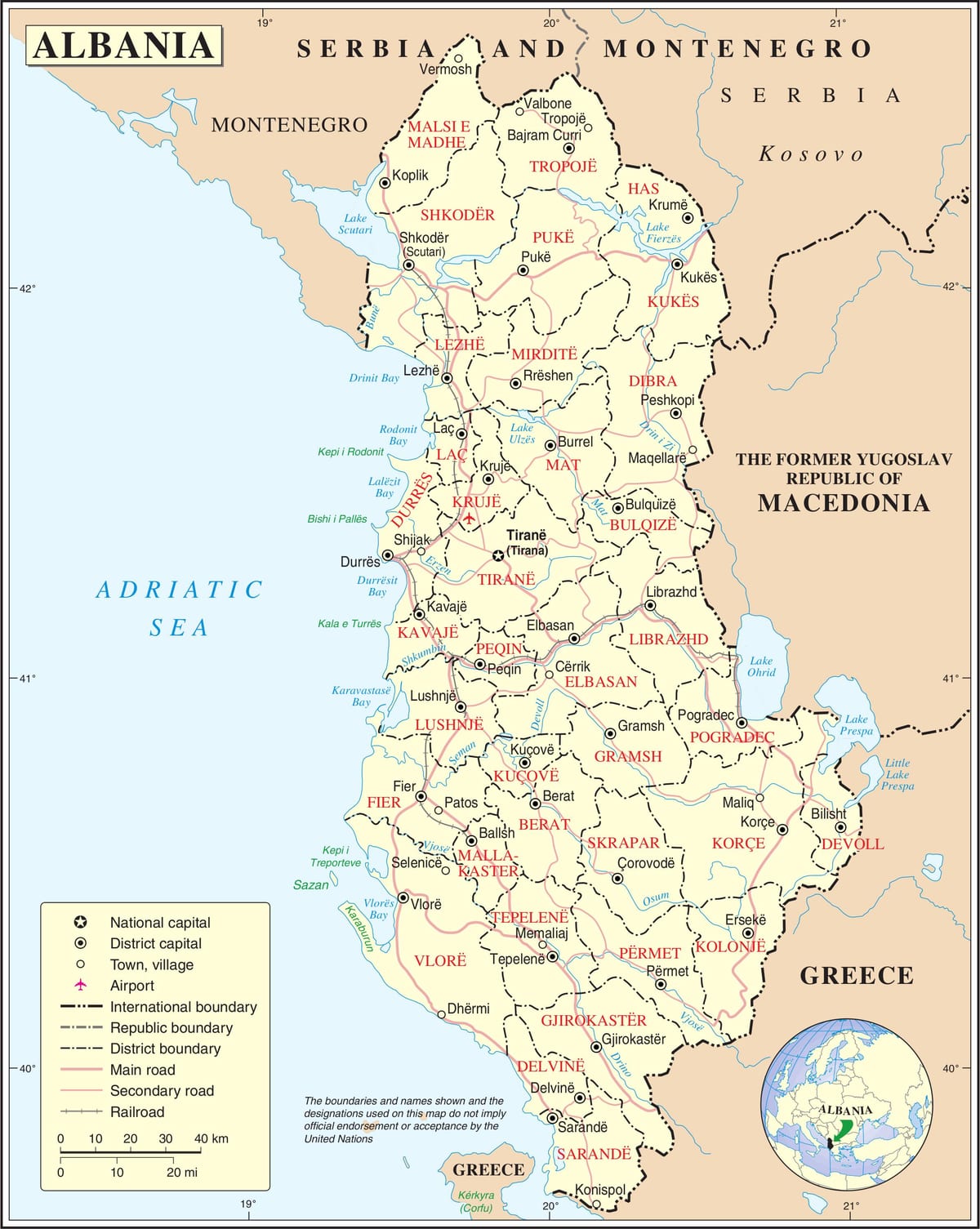 kort af Albaníu við borgum