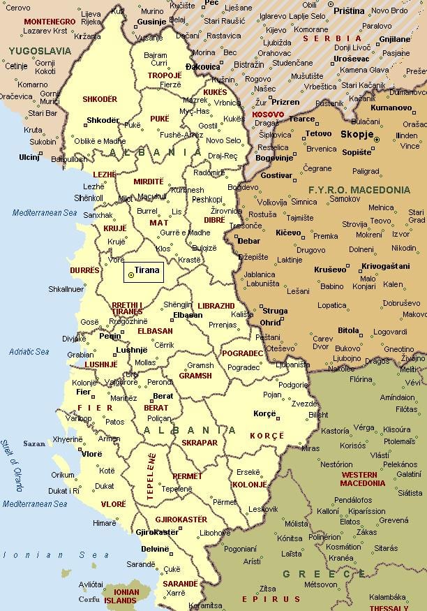 kort af albanska ströndinni